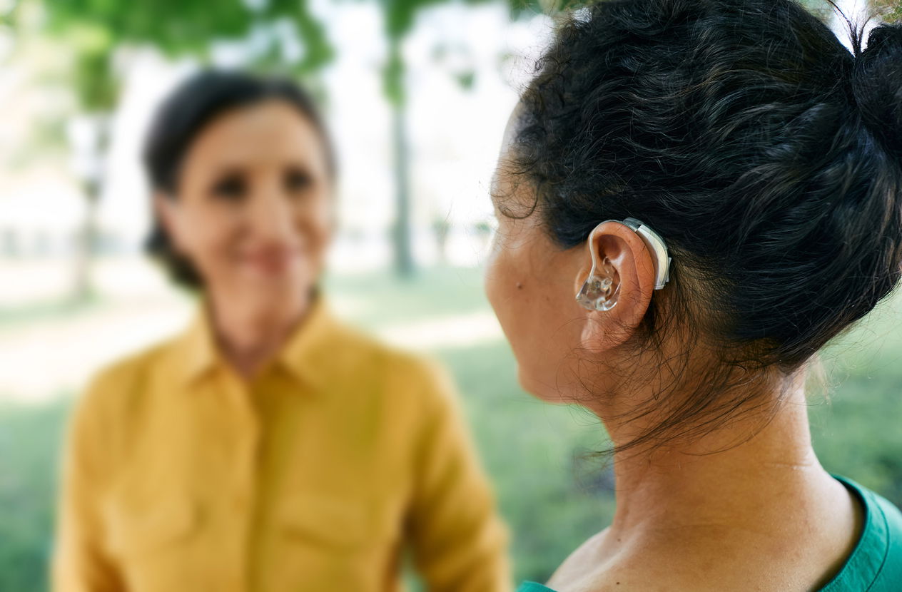 Hearing Aids in the Workplace: Navigating Professional Environments